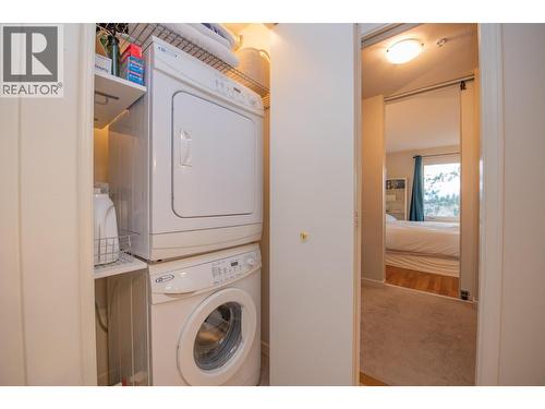3320 Centennial Drive Unit# 305, Vernon, BC - Indoor Photo Showing Laundry Room