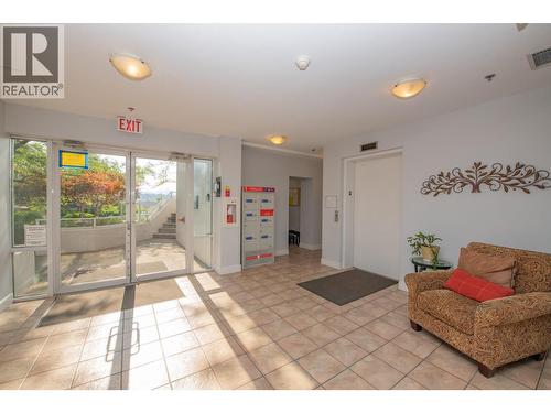 3320 Centennial Drive Unit# 305, Vernon, BC - Indoor Photo Showing Other Room