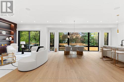 422 Hounslow Avenue, Toronto, ON - Indoor Photo Showing Other Room