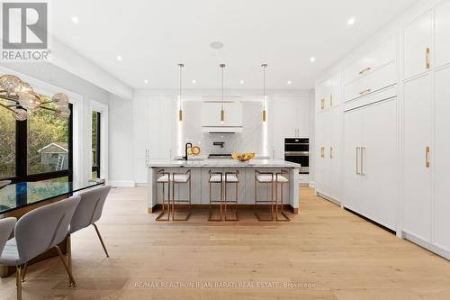 422 Hounslow Avenue, Toronto, ON - Indoor Photo Showing Kitchen With Upgraded Kitchen