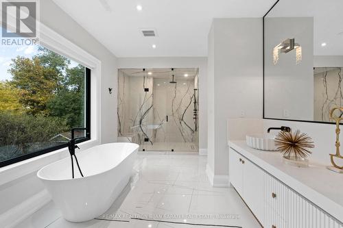 422 Hounslow Avenue, Toronto, ON - Indoor Photo Showing Bathroom