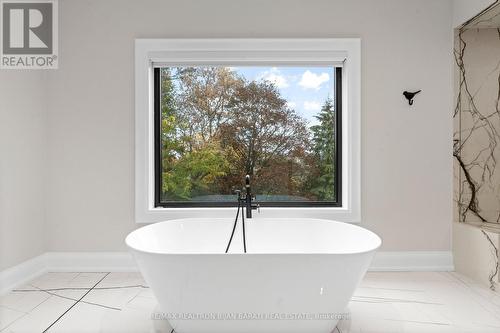 422 Hounslow Avenue, Toronto, ON - Indoor Photo Showing Bathroom