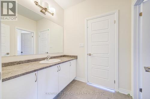 3045 Sandy Acres, Severn, ON - Indoor Photo Showing Bathroom