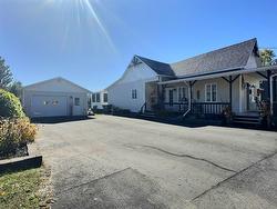 5 Rue Arpin O.  Laverlochère-Angliers, QC J0Z 2P0