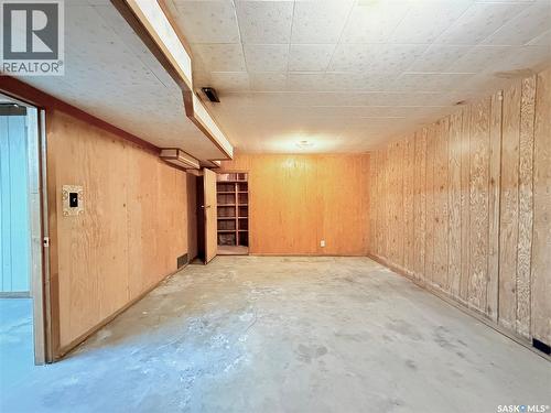 201 Ottawa Street, Davidson, SK - Indoor