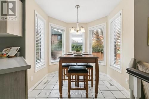 2210 Heidi Avenue, Burlington, ON - Indoor Photo Showing Dining Room