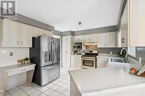 2210 Heidi Avenue, Burlington, ON - Indoor Photo Showing Kitchen With Double Sink
