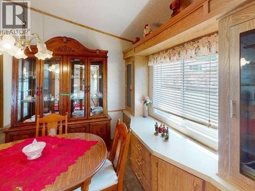 32-6271 Mcandrew Ave, Powell River, BC - Indoor Photo Showing Dining Room