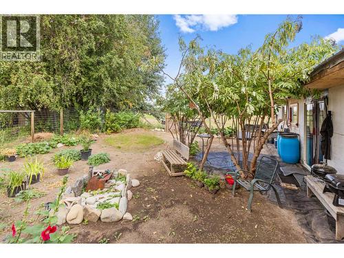 294 Road 18 Road, Oliver, BC - Outdoor