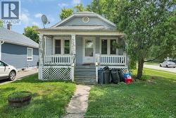 703 CHARLOTTE STREET  Windsor, ON N8X 3A7