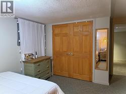 Primary Bedroom - reverse view - 