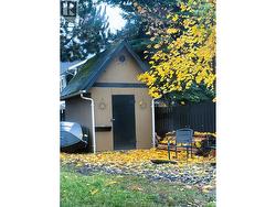 8 x 12' storage shed - 