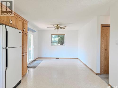 100 1St Avenue N, Lucky Lake, SK - Indoor Photo Showing Other Room