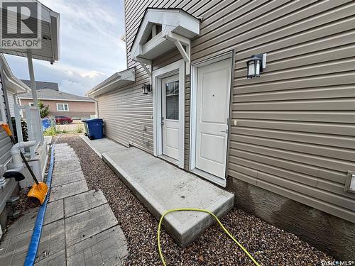 4409 E Keller Avenue, Regina, SK - Outdoor