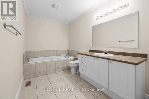 1008 Pinecrest Road, Ottawa, ON - Indoor Photo Showing Bathroom