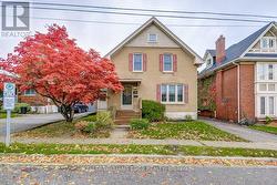 23 ABIGAIL AVENUE  Brantford, ON N3R 4R8
