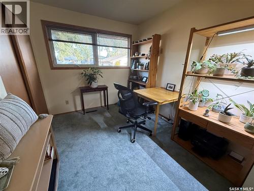 133 Birch Drive, Weyburn, SK - Indoor Photo Showing Office