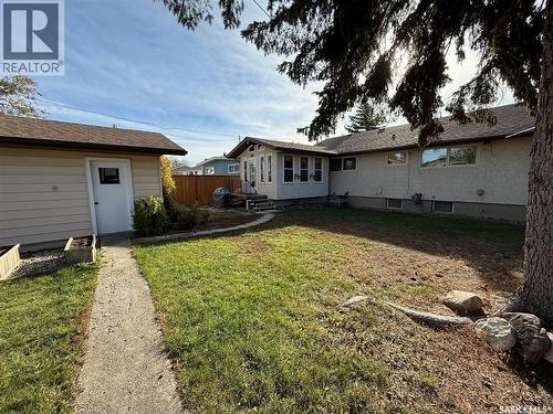 133 Birch Drive, Weyburn, SK - Outdoor