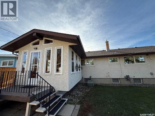 133 Birch Drive, Weyburn, SK - Outdoor