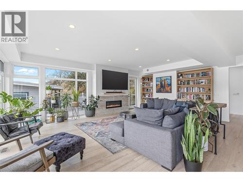 7305 Old Stamp Mill Road, Vernon, BC - Indoor Photo Showing Living Room With Fireplace