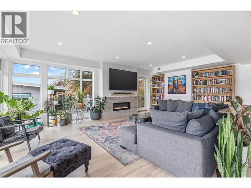 7305 Old Stamp Mill Road, Vernon, BC - Indoor Photo Showing Living Room With Fireplace