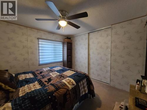 1070 4Th Avenue, Valemount, BC - Indoor Photo Showing Bedroom