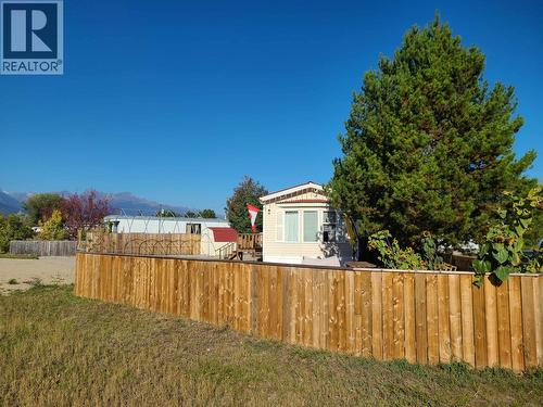 1070 4Th Avenue, Valemount, BC - Outdoor