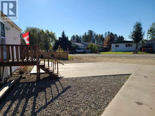 1070 4Th Avenue, Valemount, BC - Outdoor