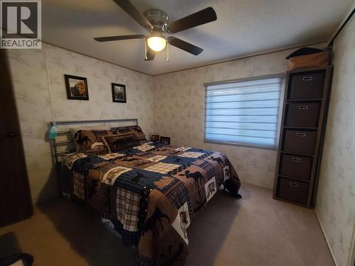 1070 4Th Avenue, Valemount, BC - Indoor Photo Showing Bedroom