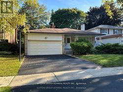 53 BESTVIEW DRIVE  Toronto, ON M2M 2X8