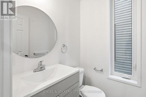 C - 322 Frontenac Street, Ottawa, ON - Indoor Photo Showing Bathroom
