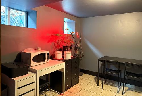 205 Otis Street, Kimberley, BC - Indoor Photo Showing Other Room