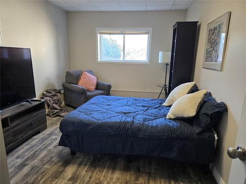 1305A 2Nd Avenue, Cranbrook, BC - Indoor Photo Showing Bedroom