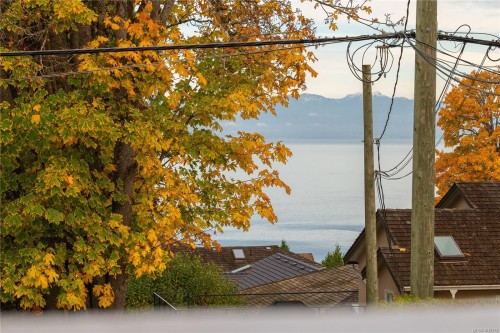 6081 Parkway Dr, Nanaimo, BC 