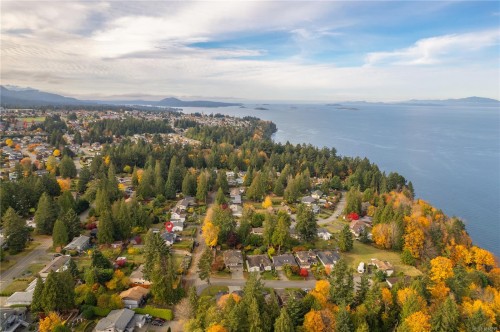 6081 Parkway Dr, Nanaimo, BC 