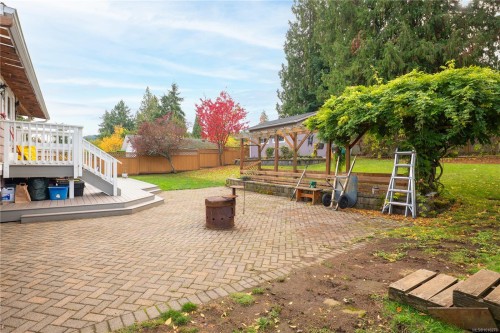 6081 Parkway Dr, Nanaimo, BC 