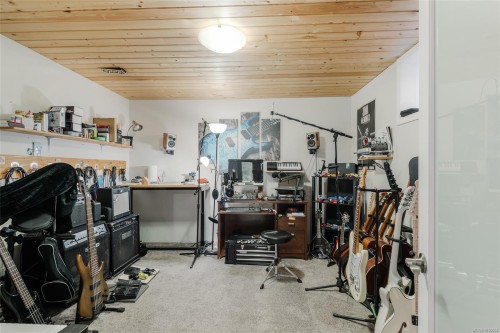 10550 Asher Rd, Port Alberni, BC 