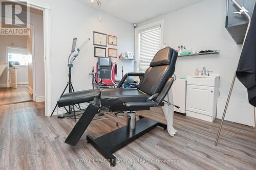 37 Dundas Street W, Mississauga, ON 