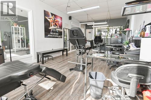 37 Dundas Street W, Mississauga, ON 