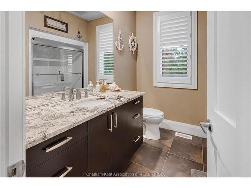 2973 St Clair Parkway, Sombra, ON 