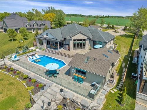 2973 St Clair Parkway, Sombra, ON 