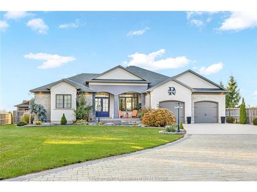 2973 St Clair Parkway, Sombra, ON 