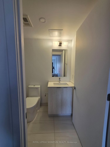 315-1 Jarvis Street, Hamilton, ON - Indoor Photo Showing Bathroom