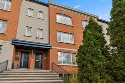 59 Rue du Square-Sir-George-Étienne-Cartier  Montréal (Le Sud-Ouest), QC H4C 3P7