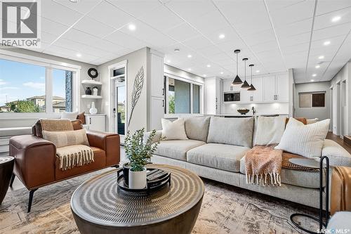 127 Iron Bridge Drive, Moose Jaw, SK - Indoor Photo Showing Living Room