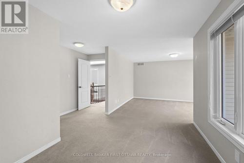 1645 Des Ravins Place, Ottawa, ON - Indoor Photo Showing Other Room