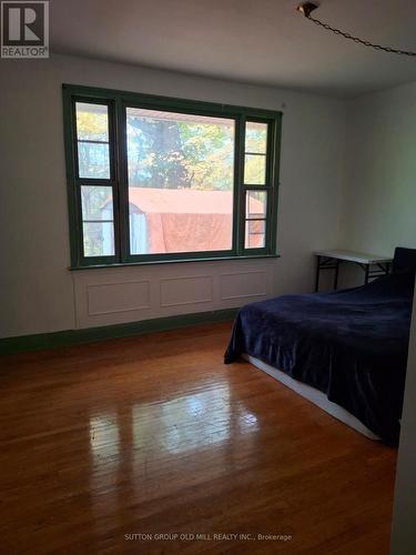 60 Harborn Road, Mississauga, ON - Indoor Photo Showing Bedroom