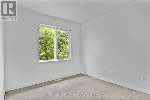 209 Hopewell Avenue, Ottawa, ON - Indoor Photo Showing Other Room