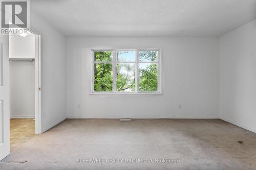 209 Hopewell Avenue, Ottawa, ON - Indoor Photo Showing Other Room