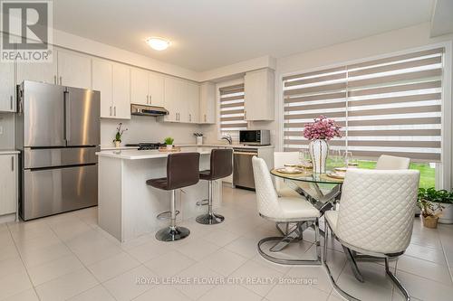 35 Player Drive, Erin, ON - Indoor Photo Showing Kitchen With Stainless Steel Kitchen